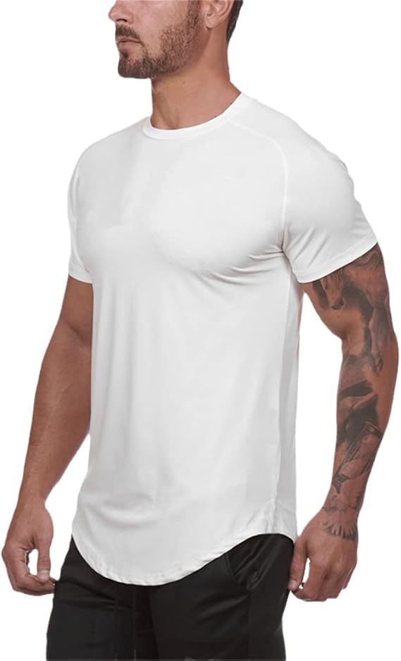 بلوزة تدريب متاحة بألوان متعددة